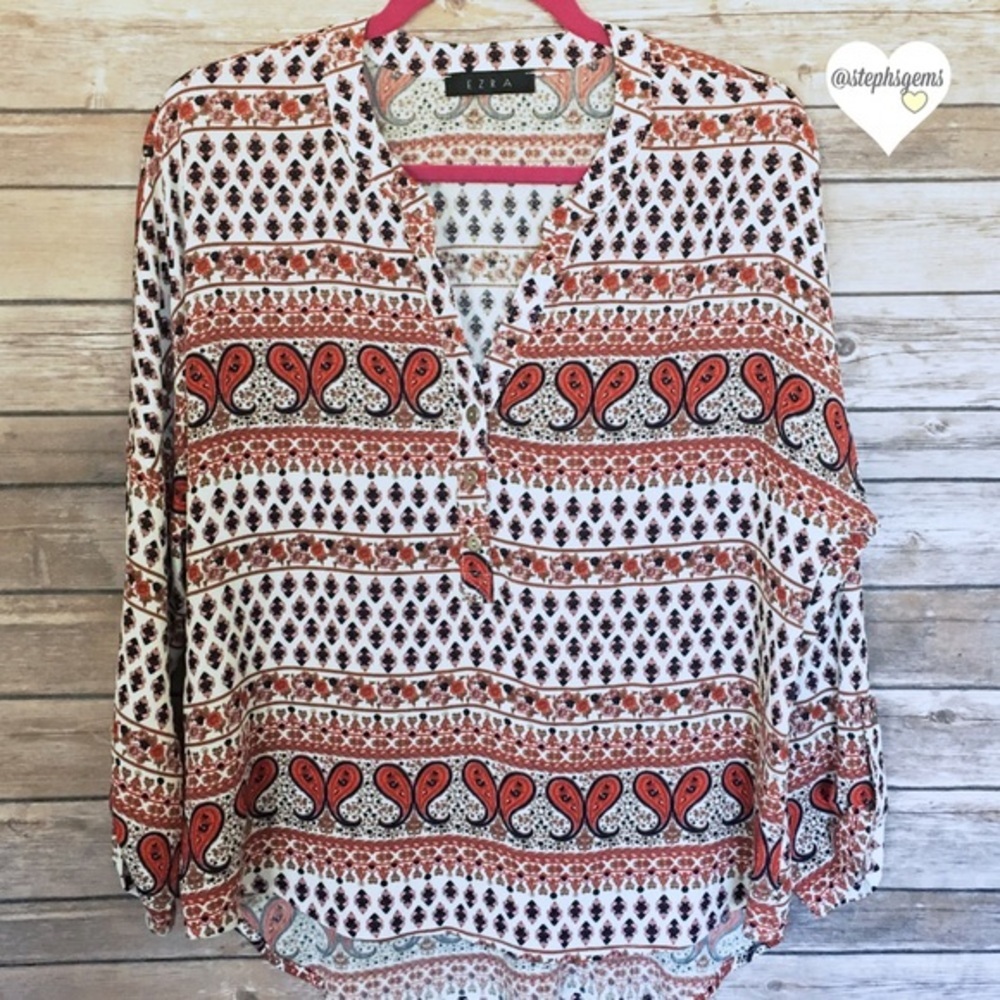DOORBUSTER 🌟Floral Paisley Blouse